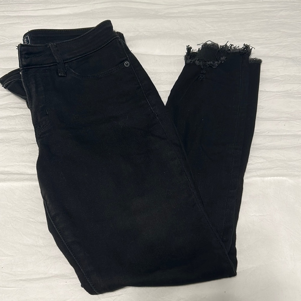 Abercrombie & Fit Low Rise Ankle Jean